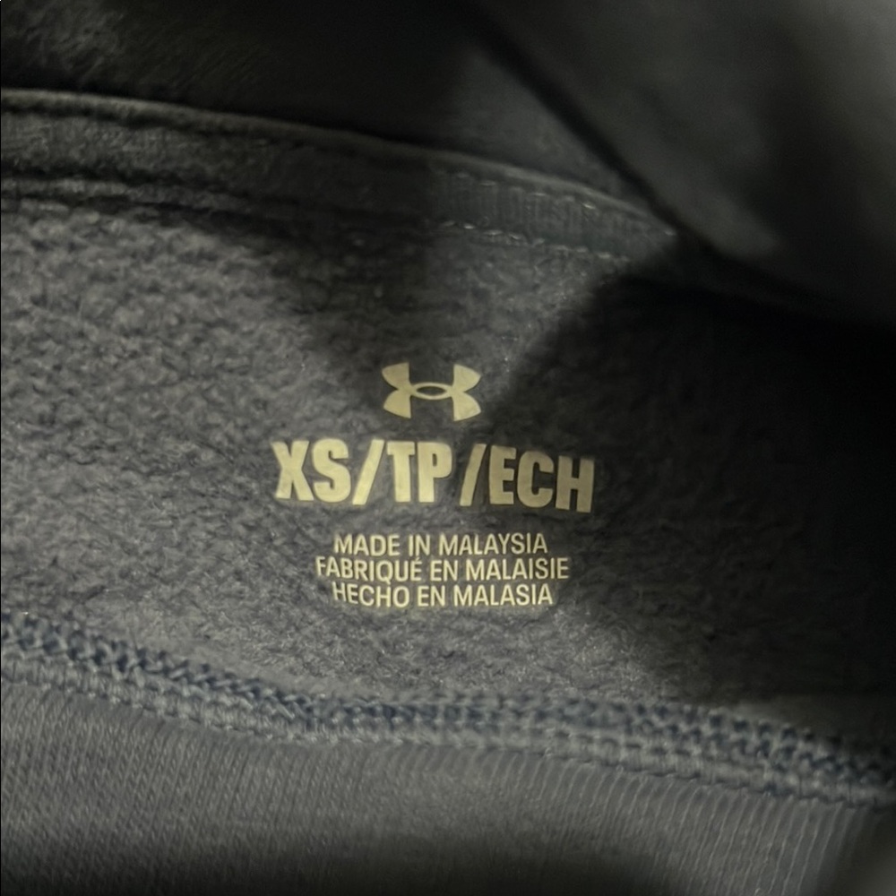 Women’s Under Armour Blue Turtleneck Sweater - Picture 2 of 4